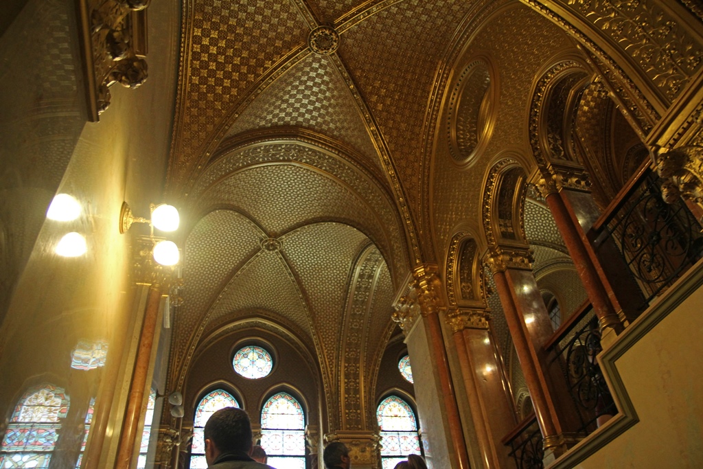 Windows and Gold Vaulting, Staircase XVII